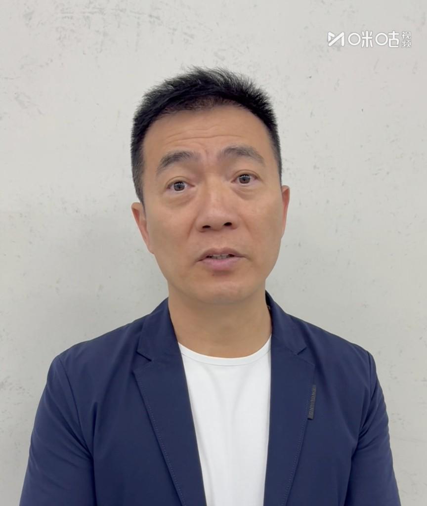 黄健翔：成都阵容班底不如其他三强，应大胆使用年轻人