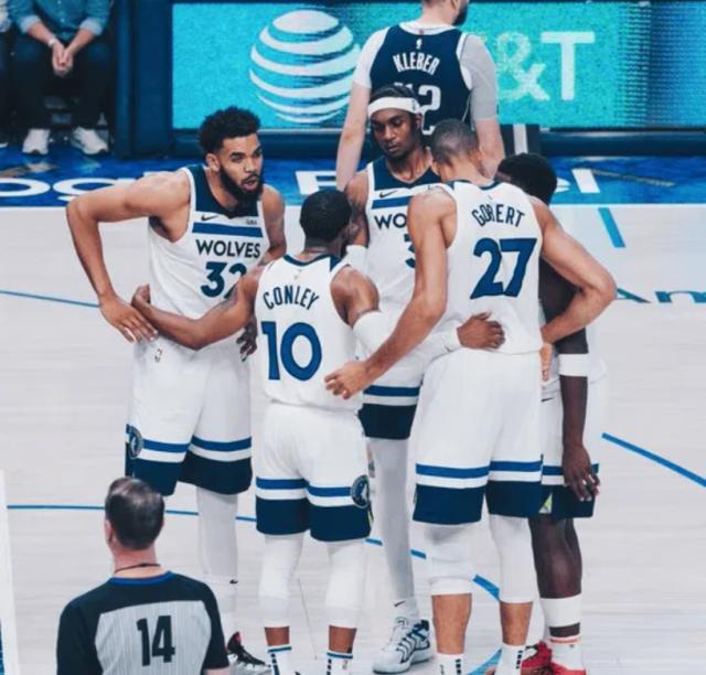 开云网页版中国官网-狼的倔强！唐斯爱德华兹末节蜕变 森林狼拒绝出局